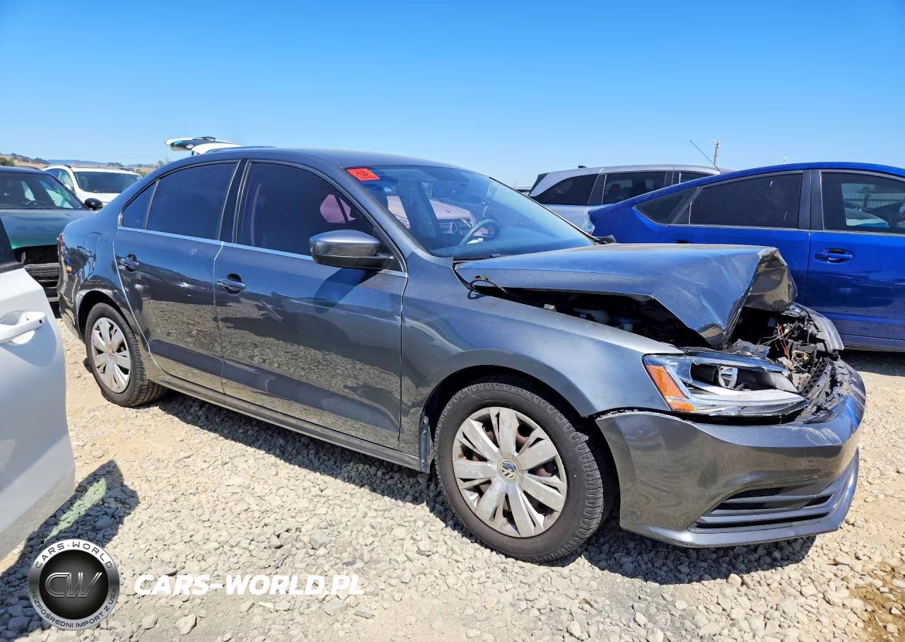 2017 Volkswagen Jetta S VIN:3VW2B7AJ0HM270645 - 4
