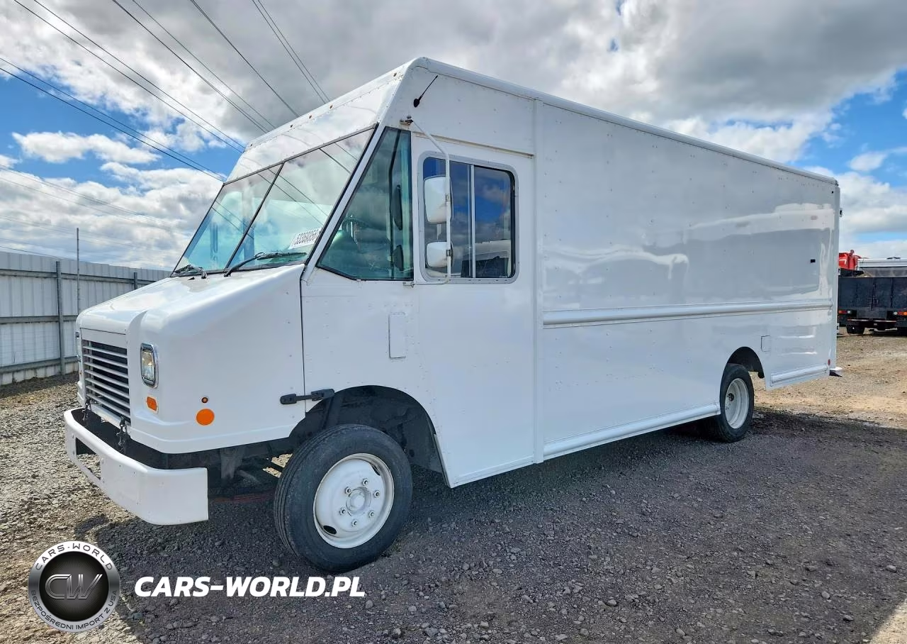 2016 Freightliner Chassis M Line Walk-In Van