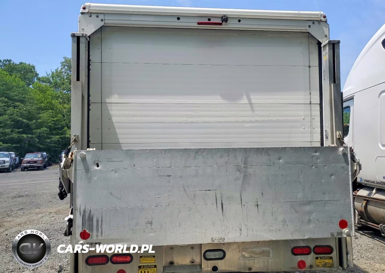 2014 Freightliner Chassis M Line Walk-In Van VIN:4UZAC3DV8ECFL0594 - 10