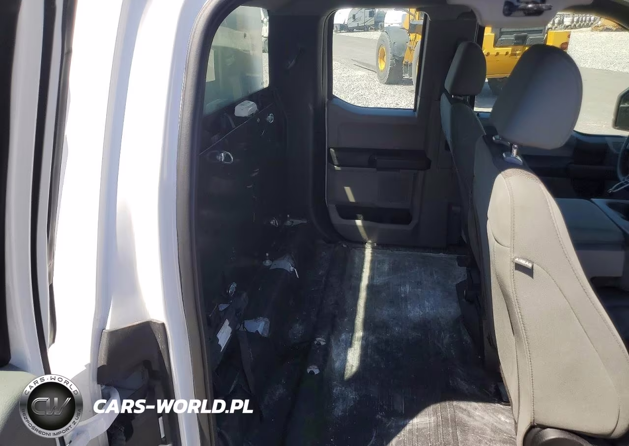 2018 Ford F150 Super Cab VIN:1FTEX1C51JKF23337 - 6