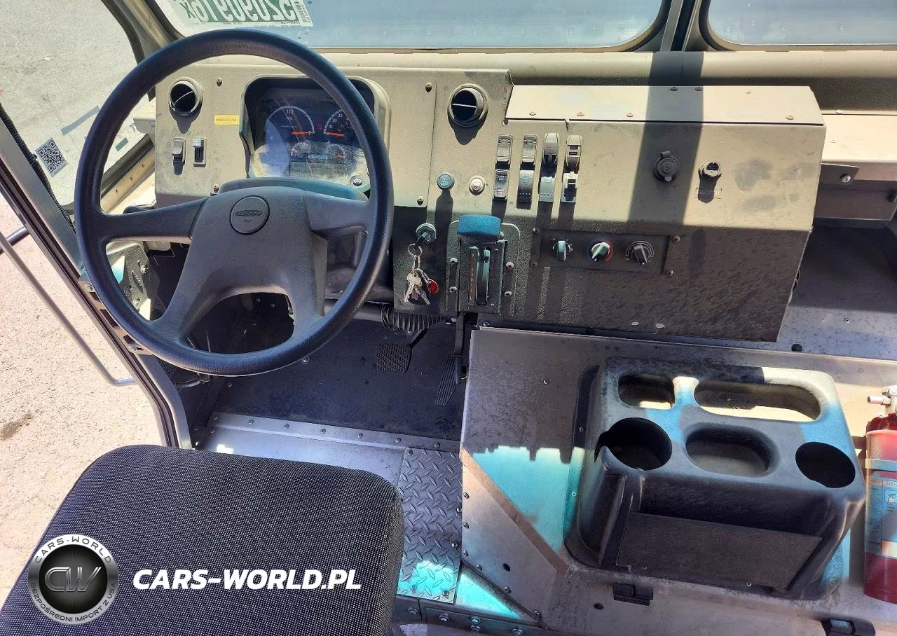 2020 Freightliner Chassis M Line Walk-In Van VIN:4UZAC2EA5LCLZ6188 - 8