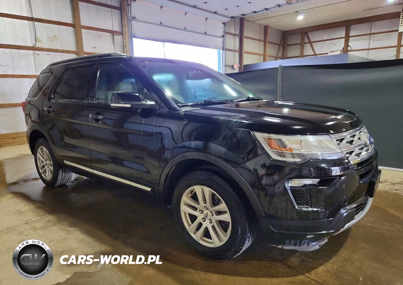 2018 Ford Explorer Xlt VIN:1FM5K8D88JGA44489 - 4