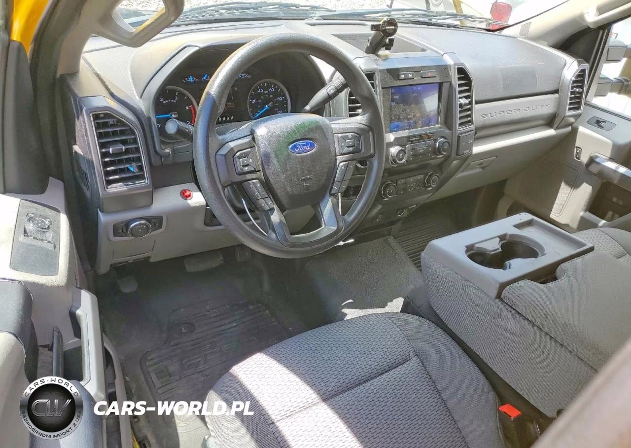 2021 Ford F550 Super Duty VIN:1FDUF5GTXMDA06640 - 8