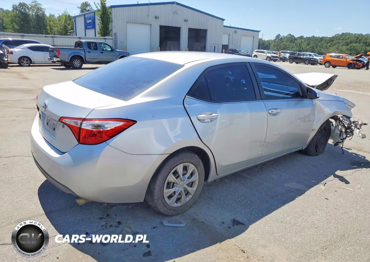 2016 Toyota Corolla L VIN:5YFBURHE5GP496592 - 3