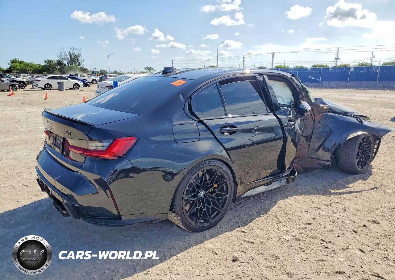 2021 BMW M3 Competition VIN:WBS33AY02MFL19023 - 3