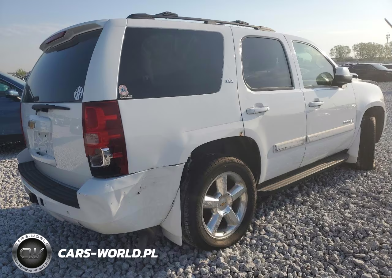 2007 Chevrolet Tahoe K1500 VIN:1GNFK13027J111621 - 3