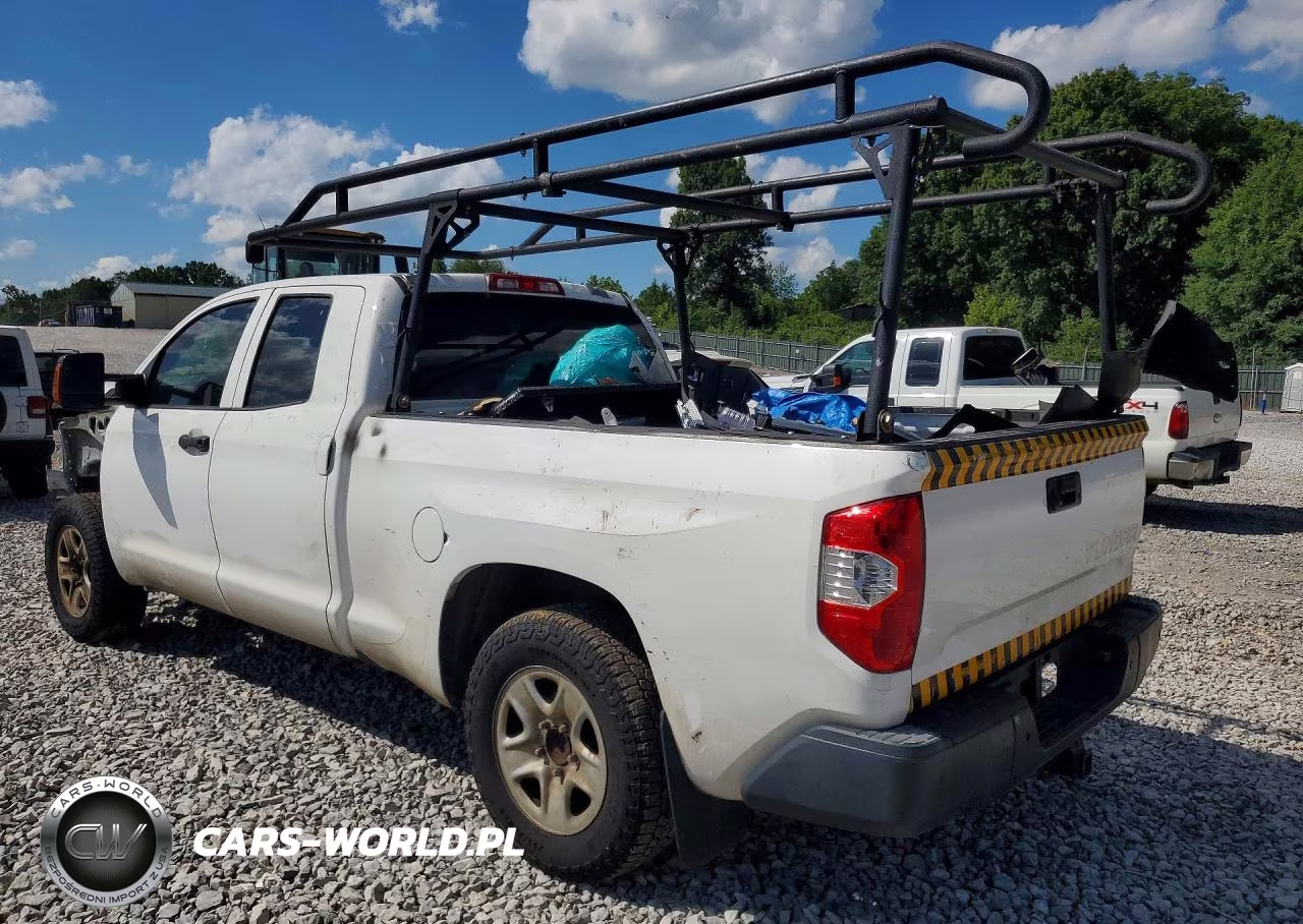 2018 Toyota Tundra Sr VIN:5TFRY5F12JX241144 - 2