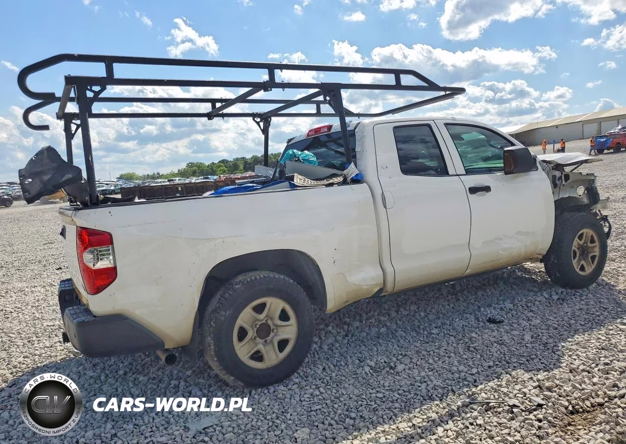 2018 Toyota Tundra Sr VIN:5TFRY5F12JX241144 - 3