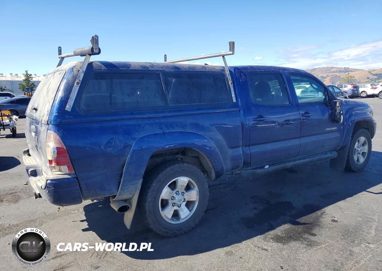 2014 Toyota Tacoma Double Cab Long Bed VIN:3TMMU4FN1EM069879 - 3