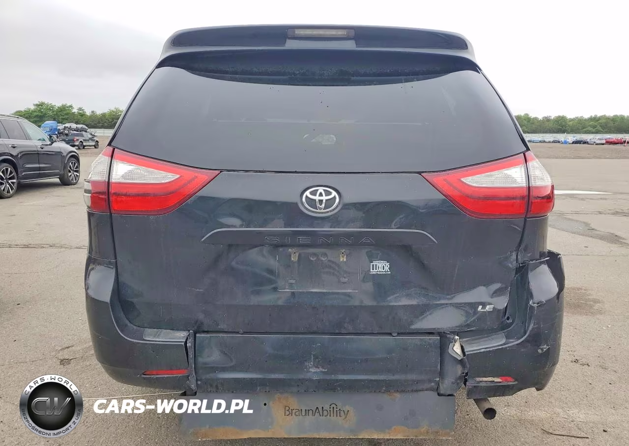 2017 Toyota Sienna Le VIN:5TDKZ3DC6HS793284 - 6