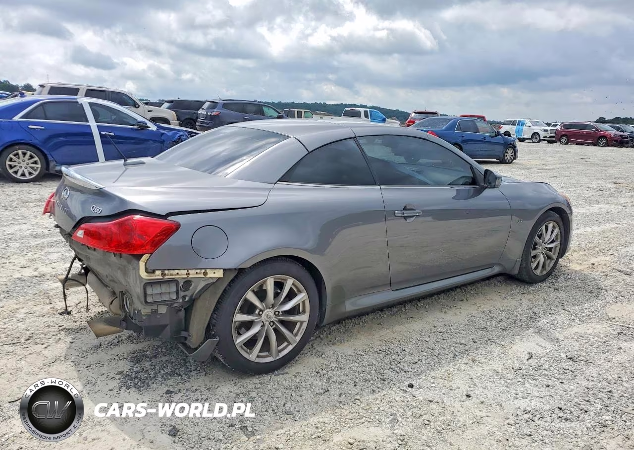2015 Infiniti Q60 Convertible Base VIN:JN1CV6FEXFM811104 - 3