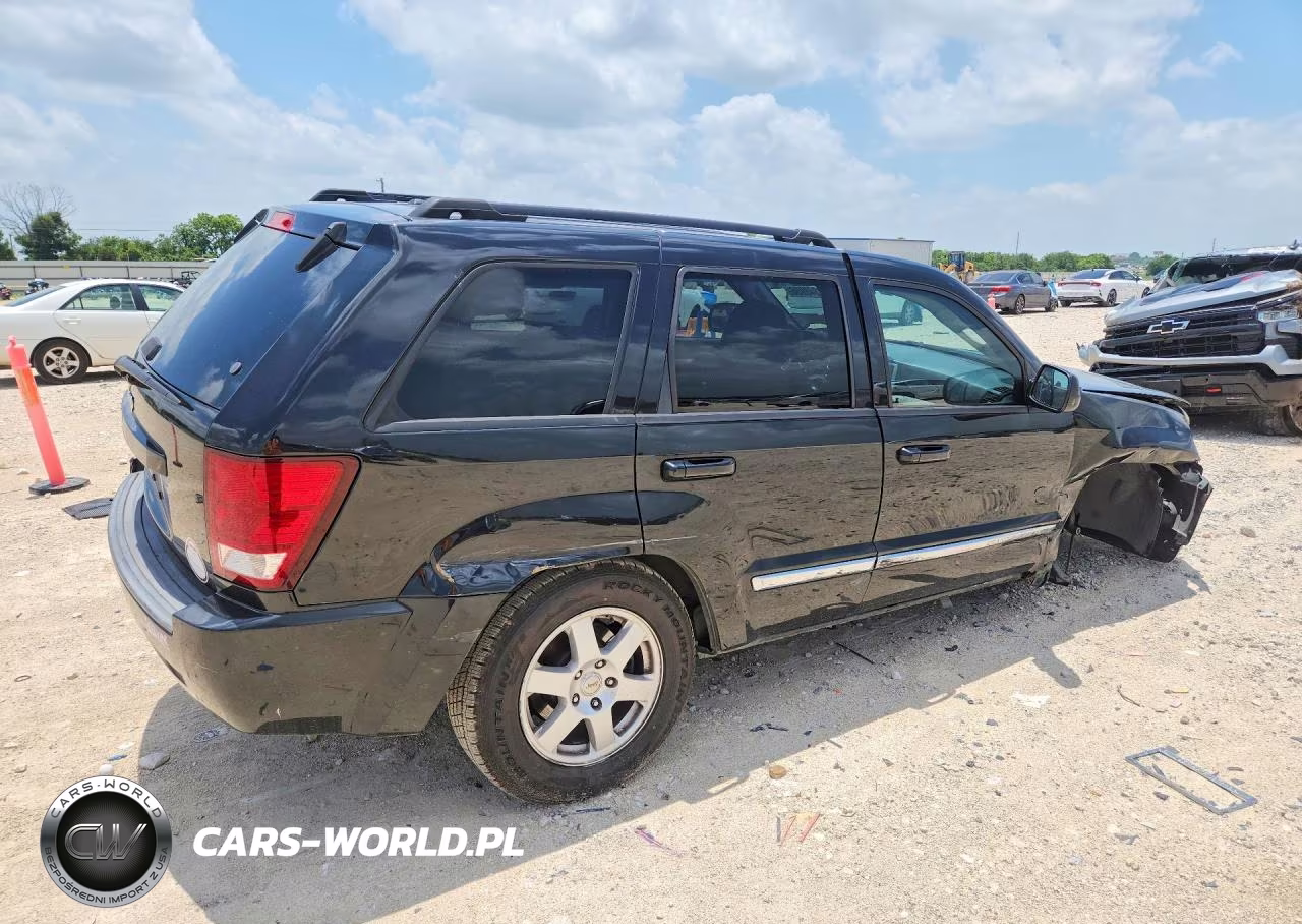 2010 Jeep Grand Cherokee Laredo VIN:1J4PS4GK5AC155029 - 3