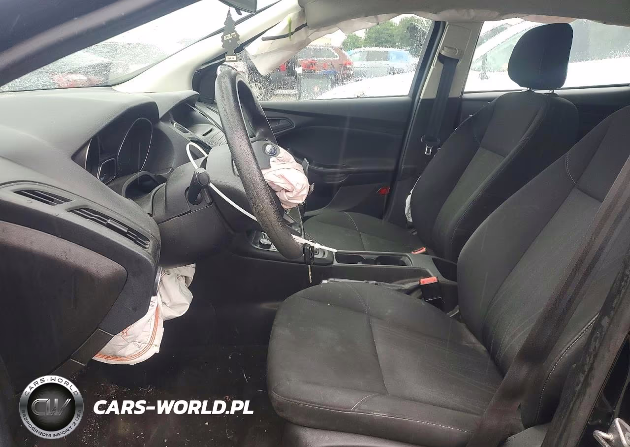 2017 Ford Focus S VIN:1FADP3E22HL327637 - 7