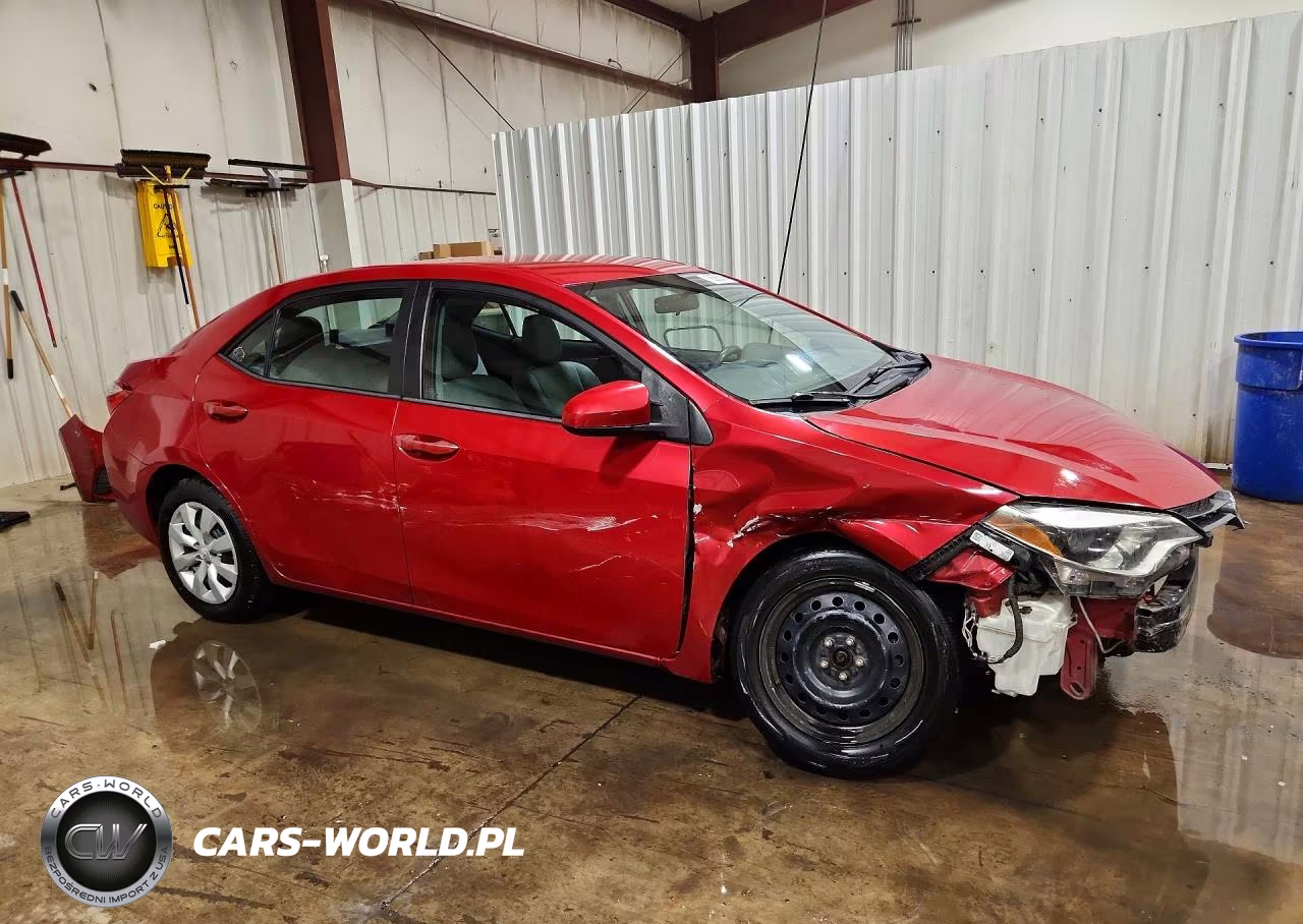 2015 Toyota Corolla Le VIN:2T1BURHE1FC458968 - 4