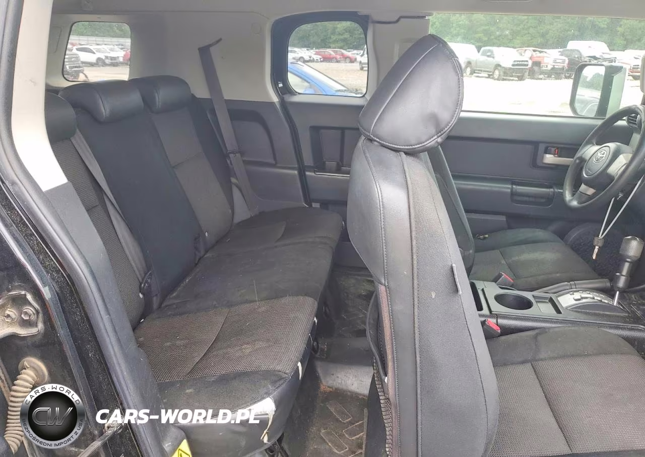 2008 Toyota Fj Cruiser Base VIN:JTEZU11F28K007919 - 11