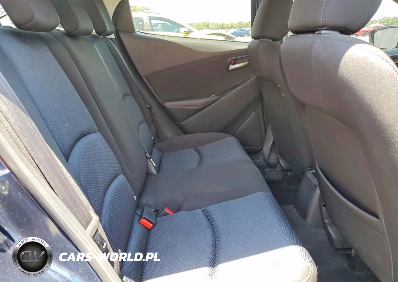 2016 Scion Ia Base VIN:3MYDLBZV8GY134050 - 10