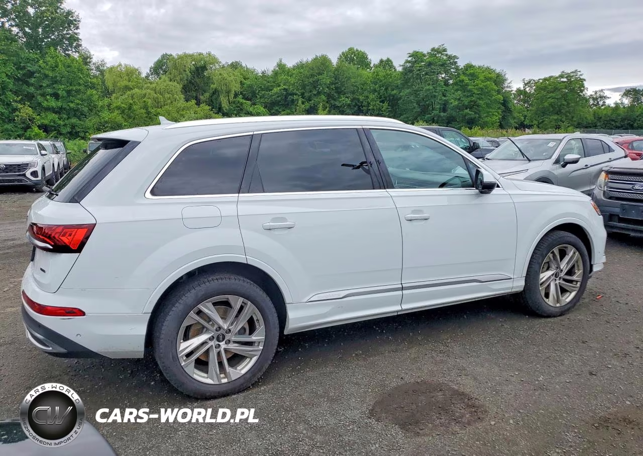 2021 Audi Q7 Premium Plus VIN:WA1LXAF75MD036018 - 3