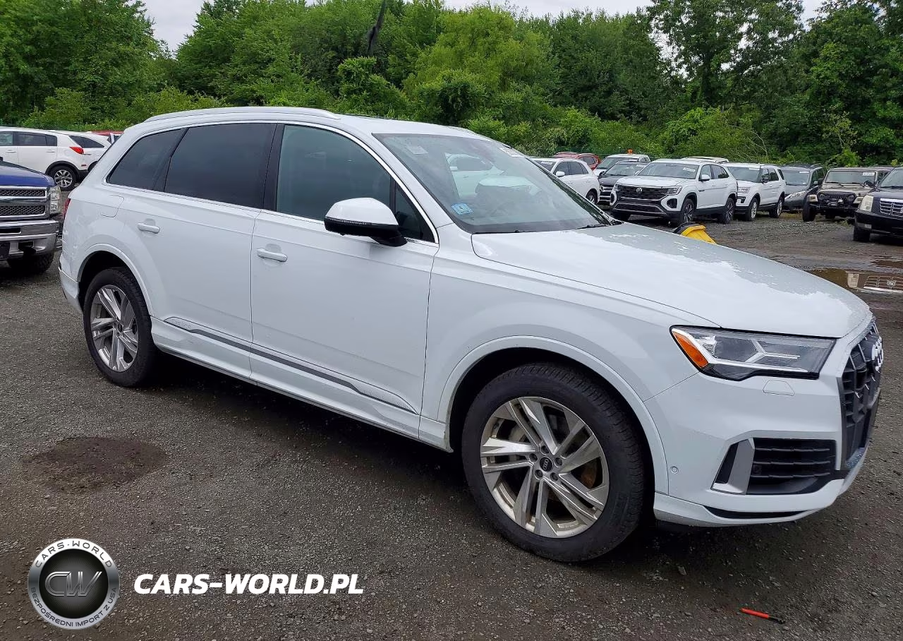 2021 Audi Q7 Premium Plus VIN:WA1LXAF75MD036018 - 4