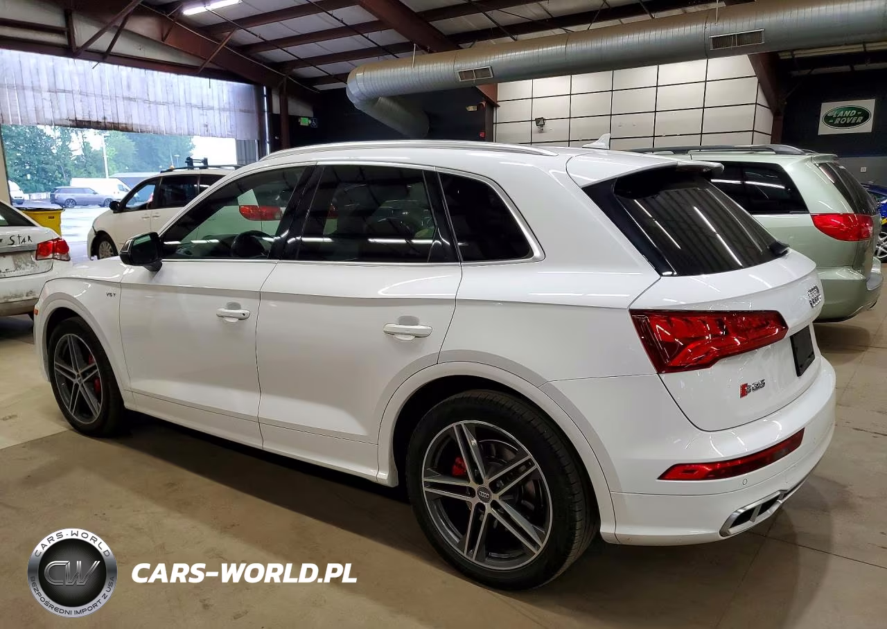 2018 Audi Sq5 Premium Plus VIN:WA1A4AFY2J2213964 - 2