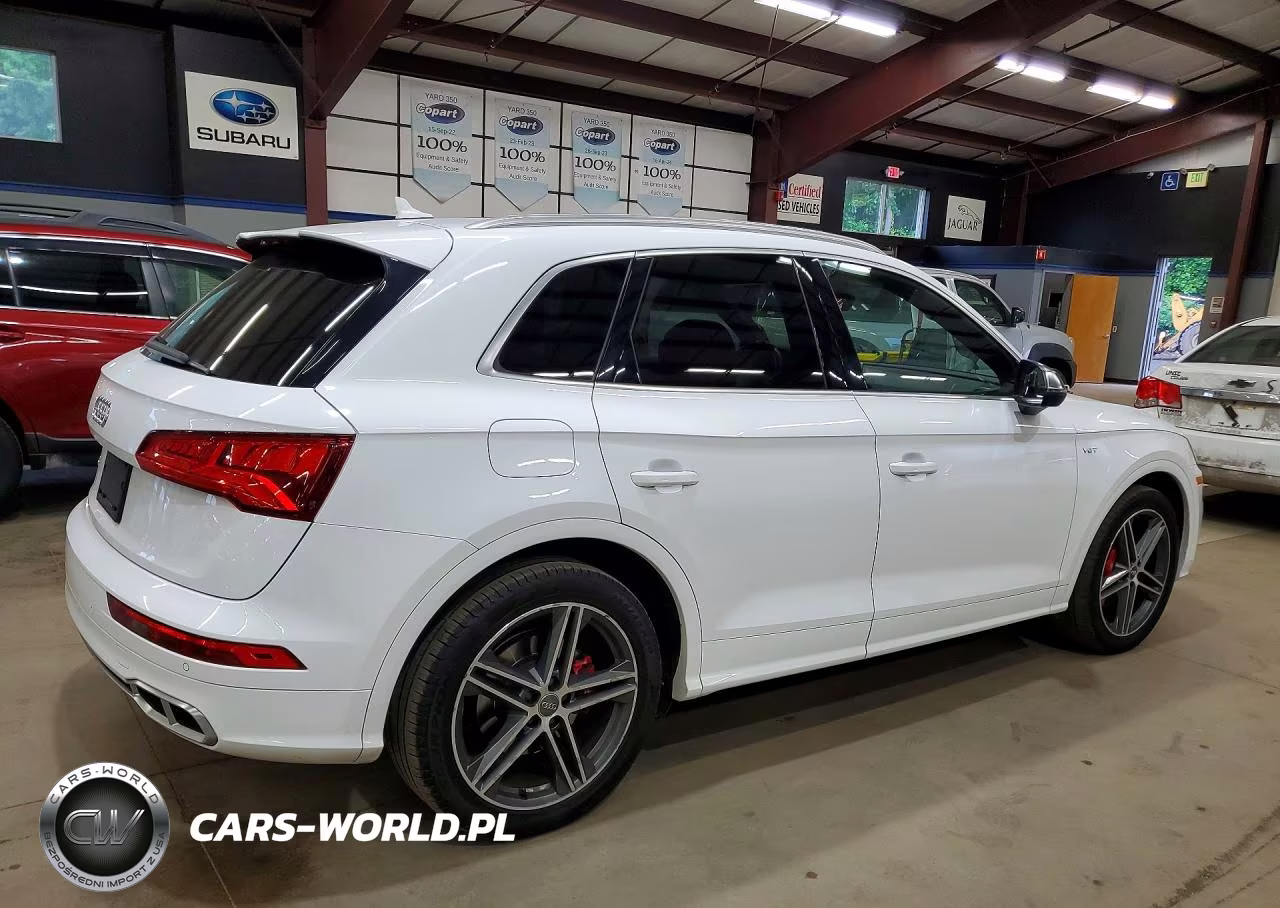 2018 Audi Sq5 Premium Plus VIN:WA1A4AFY2J2213964 - 3