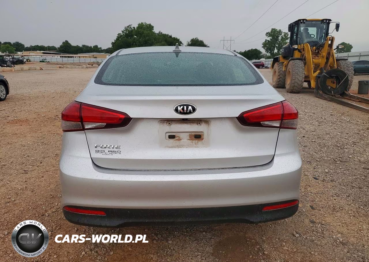 2018 Kia Forte Lx VIN:3KPFK4A78JE276541 - 6