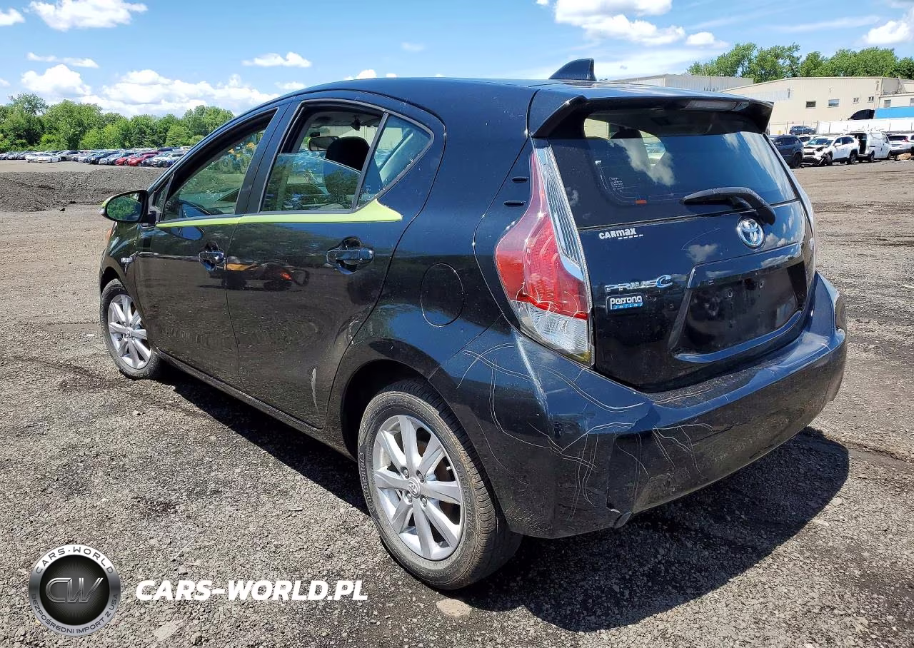 2016 TOYOTA PRIUS C VIN:JTDKDTB38G1120235 - 2