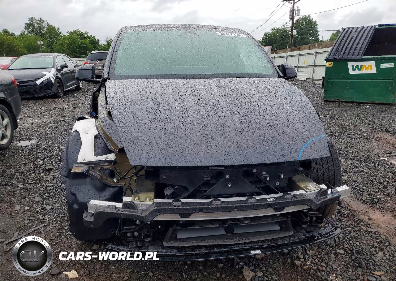 2026 Tesla Model Y VIN:7SAYGDEE7TF579474 - 5