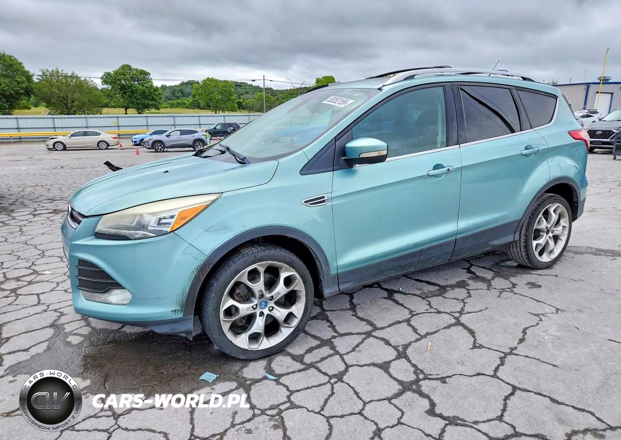 2013 Ford Escape Titanium – zdjęcie 1 z 13