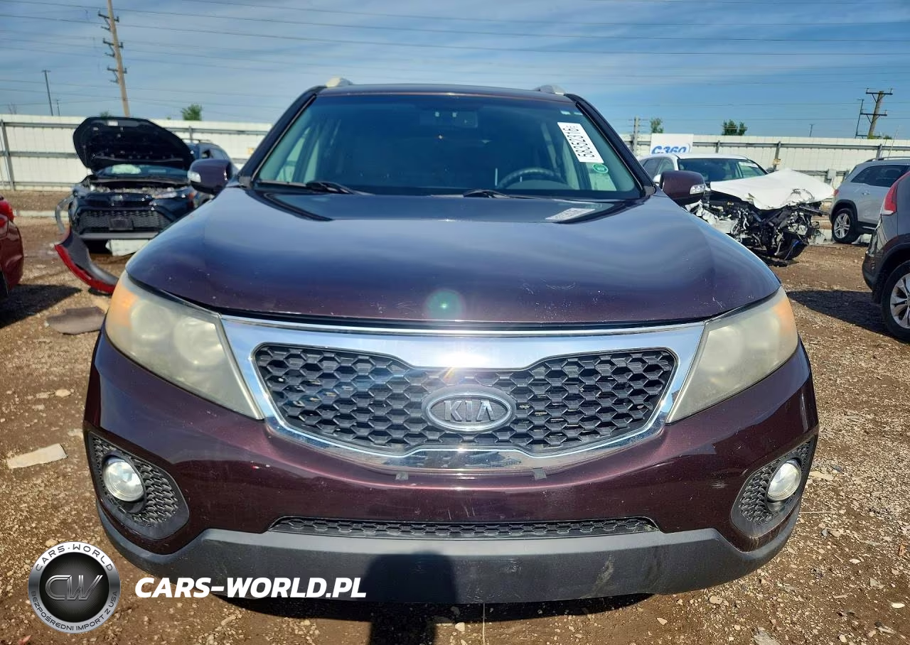 2011 Kia Sorento Lx VIN:5XYKTDA15BG110537 - 5