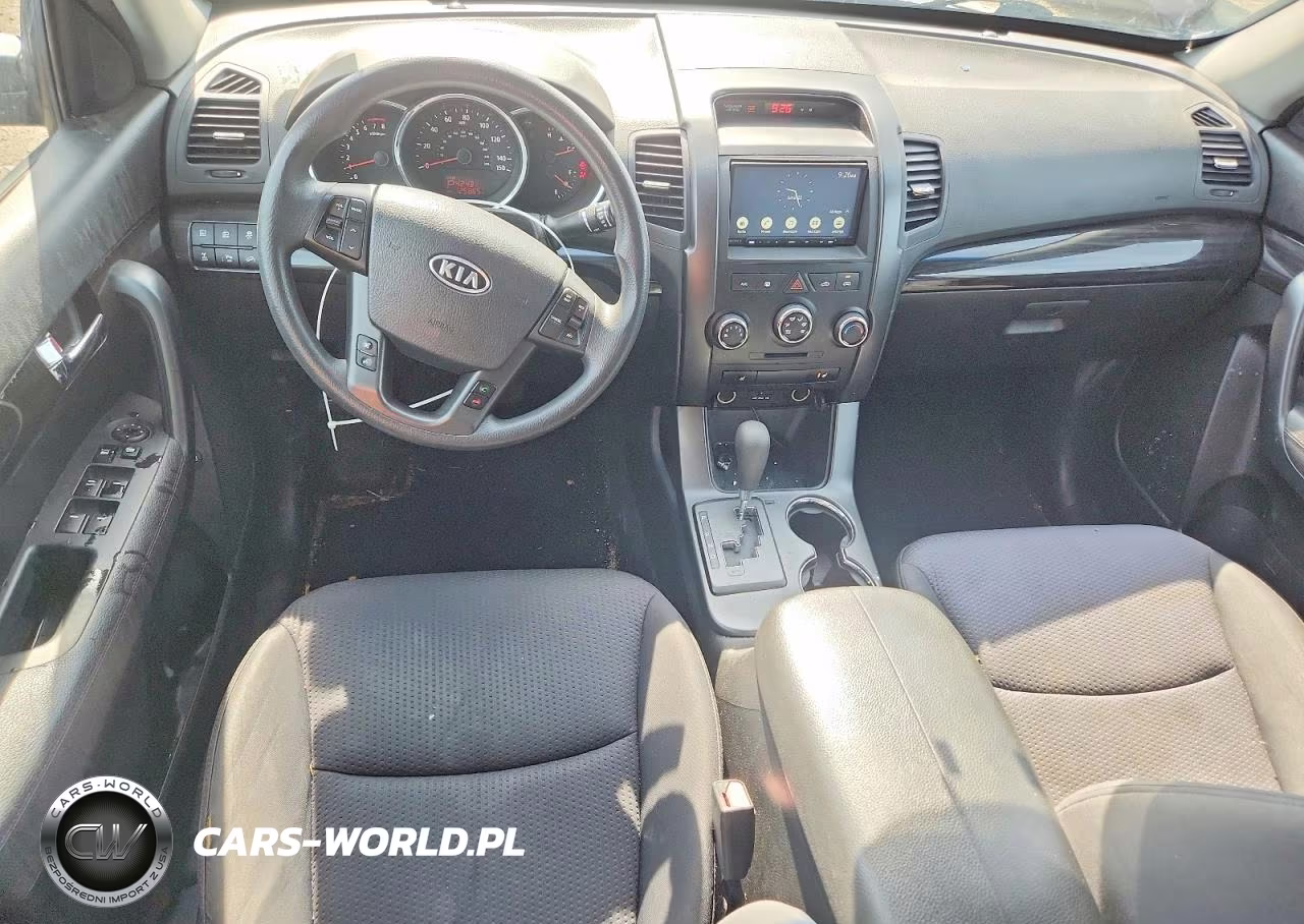 2011 Kia Sorento Lx VIN:5XYKTDA15BG110537 - 8