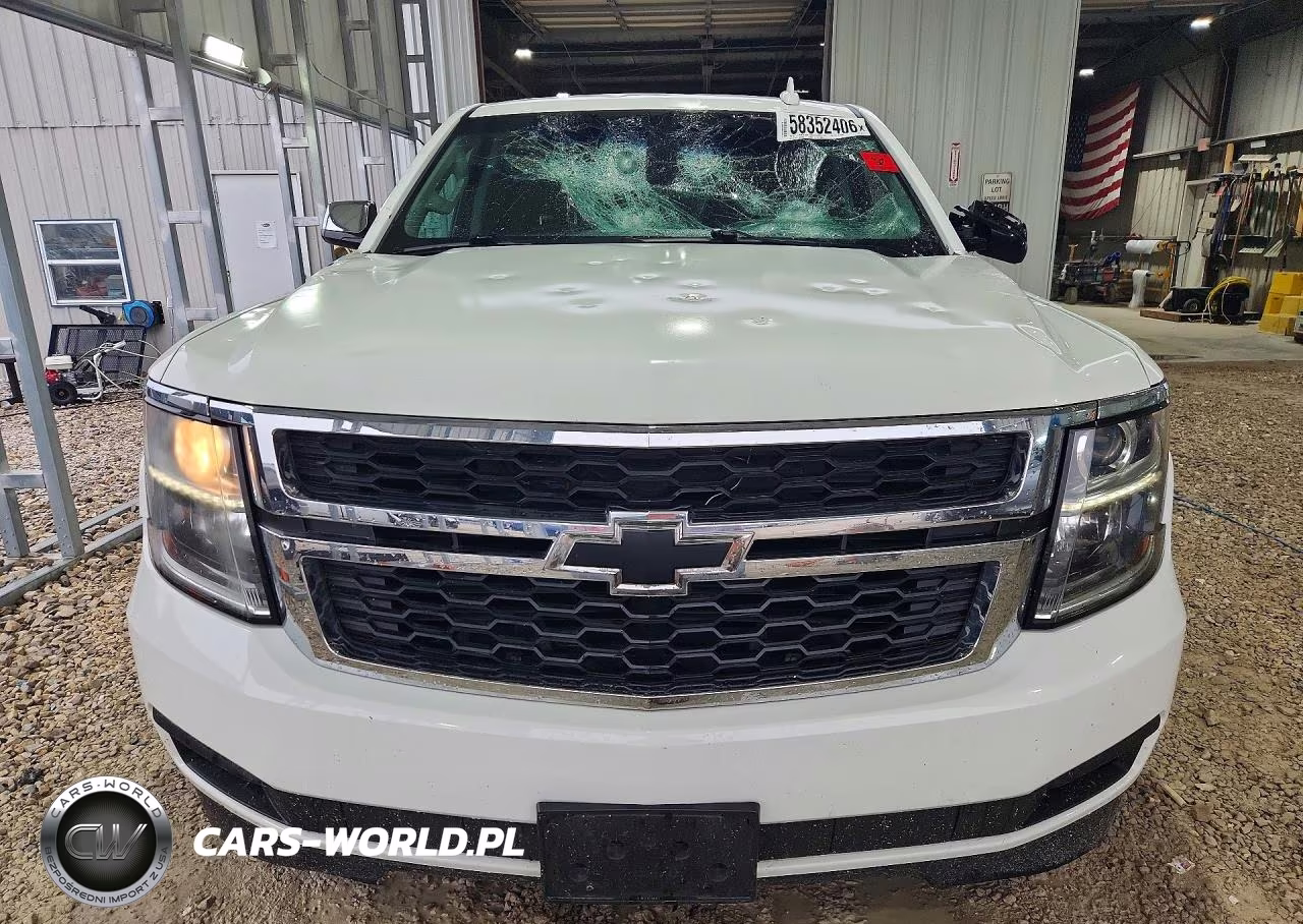 2017 Chevrolet Suburban K1500 Ls VIN:1GNSKGKC9HR329796 - 5