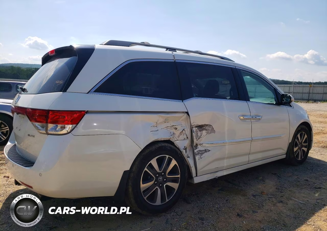 2016 Honda Odyssey Touring VIN:5FNRL5H99GB037381 - 3