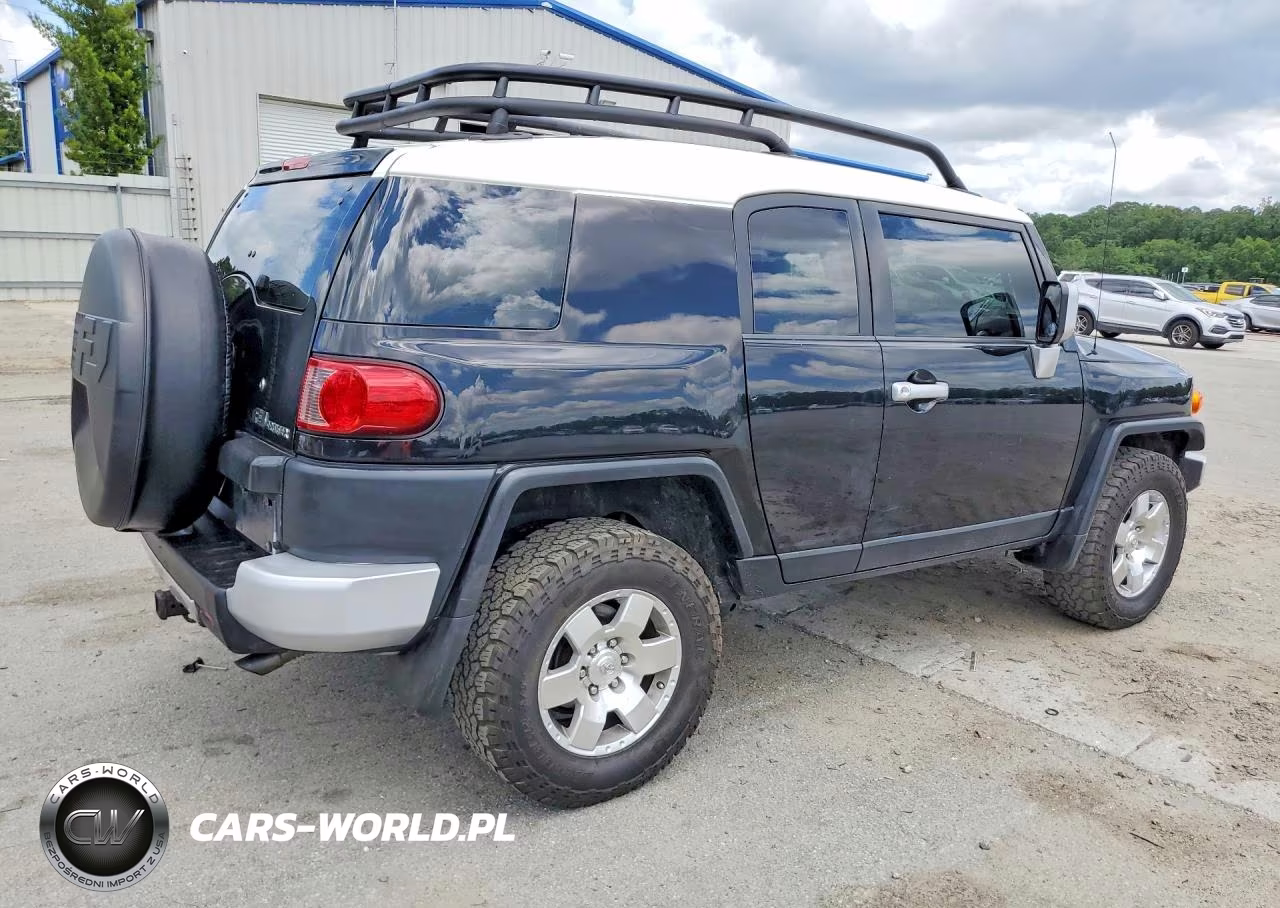 2008 Toyota Fj Cruiser Base VIN:JTEBU11F48K038767 - 3