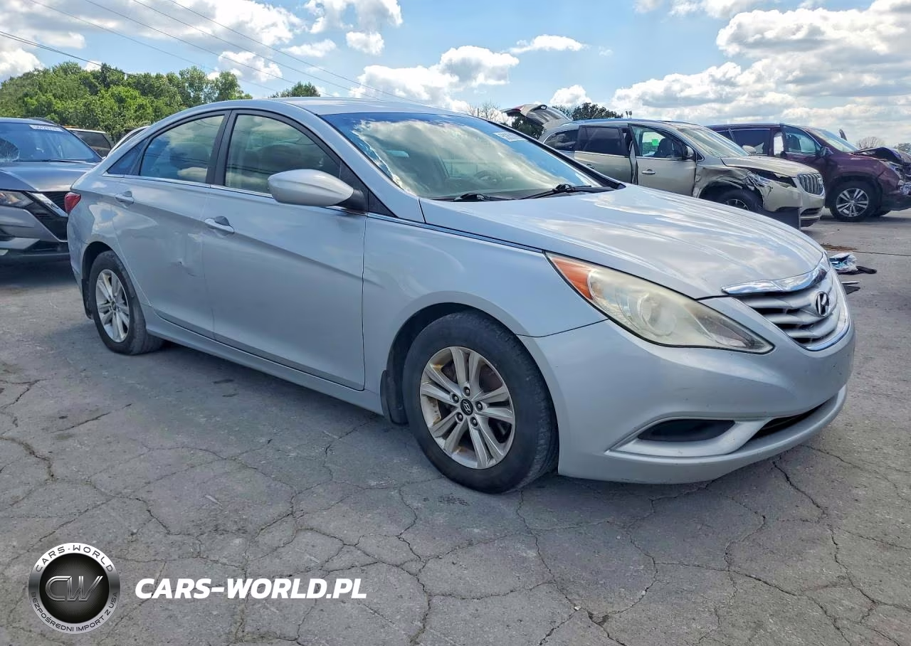 2011 Hyundai Sonata Gls VIN:5NPEB4ACXBH146900 - 4