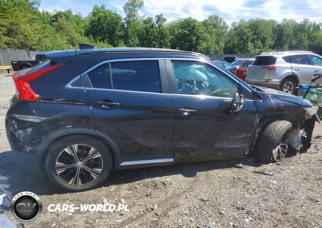 2018 Mitsubishi Eclipse Cross Se VIN:JA4AT5AA4JZ049659 - 3