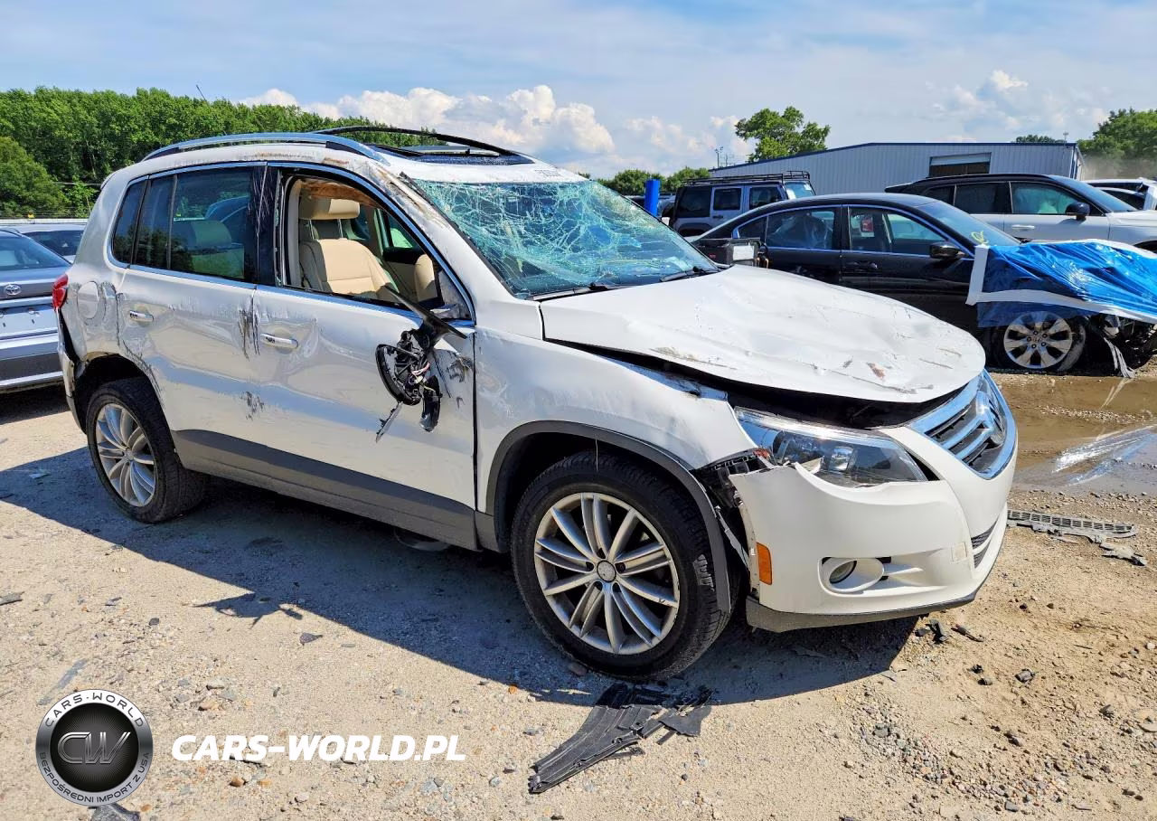 2011 Volkswagen Tiguan S VIN:WVGBV7AX3BW521837 - 4