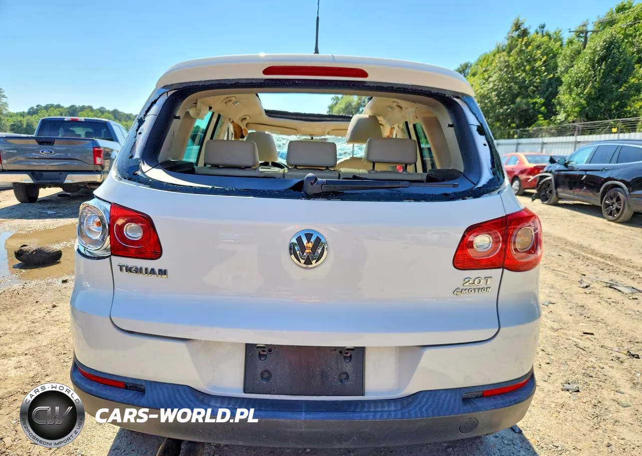 2011 Volkswagen Tiguan S VIN:WVGBV7AX3BW521837 - 6