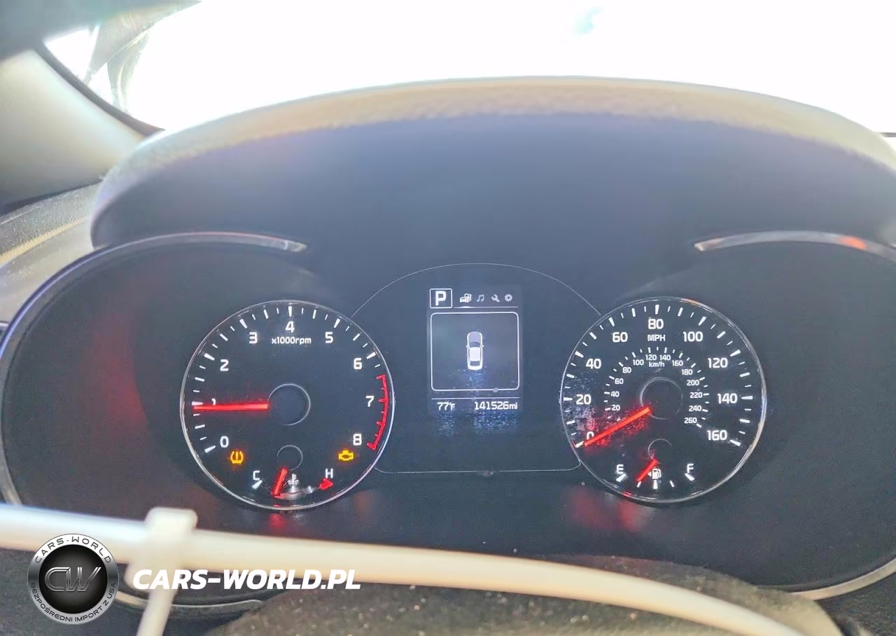 2018 Kia Forte Lx VIN:3KPFL4A76JE172028 - 9