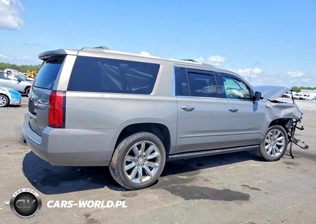 2017 Chevrolet Suburban Premier VIN:1GNSCJKC4HR343695 - 3