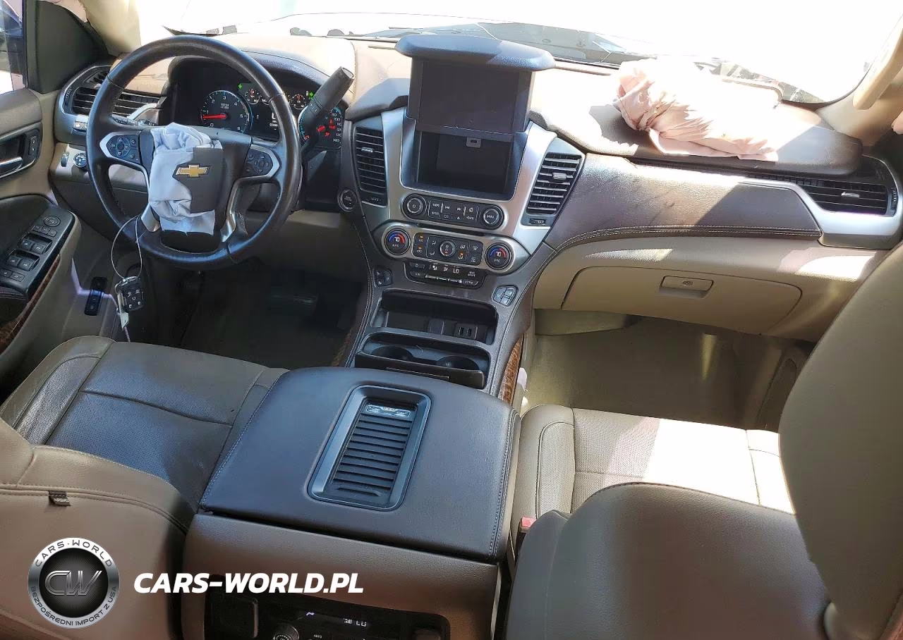 2017 Chevrolet Suburban Premier VIN:1GNSCJKC4HR343695 - 8