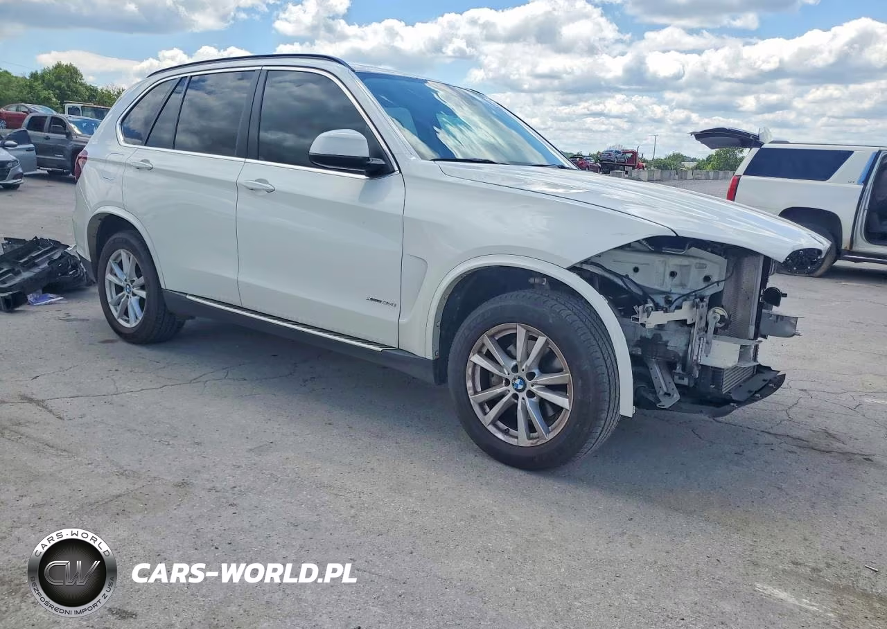 2015 BMW X5 xDrive35I VIN:5UXKR0C50F0K60850 - 4