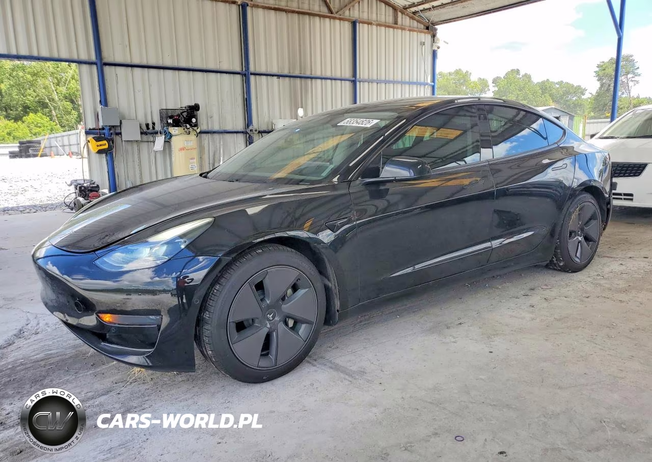 2021 Tesla Model 3 – zdjęcie 1 z 12