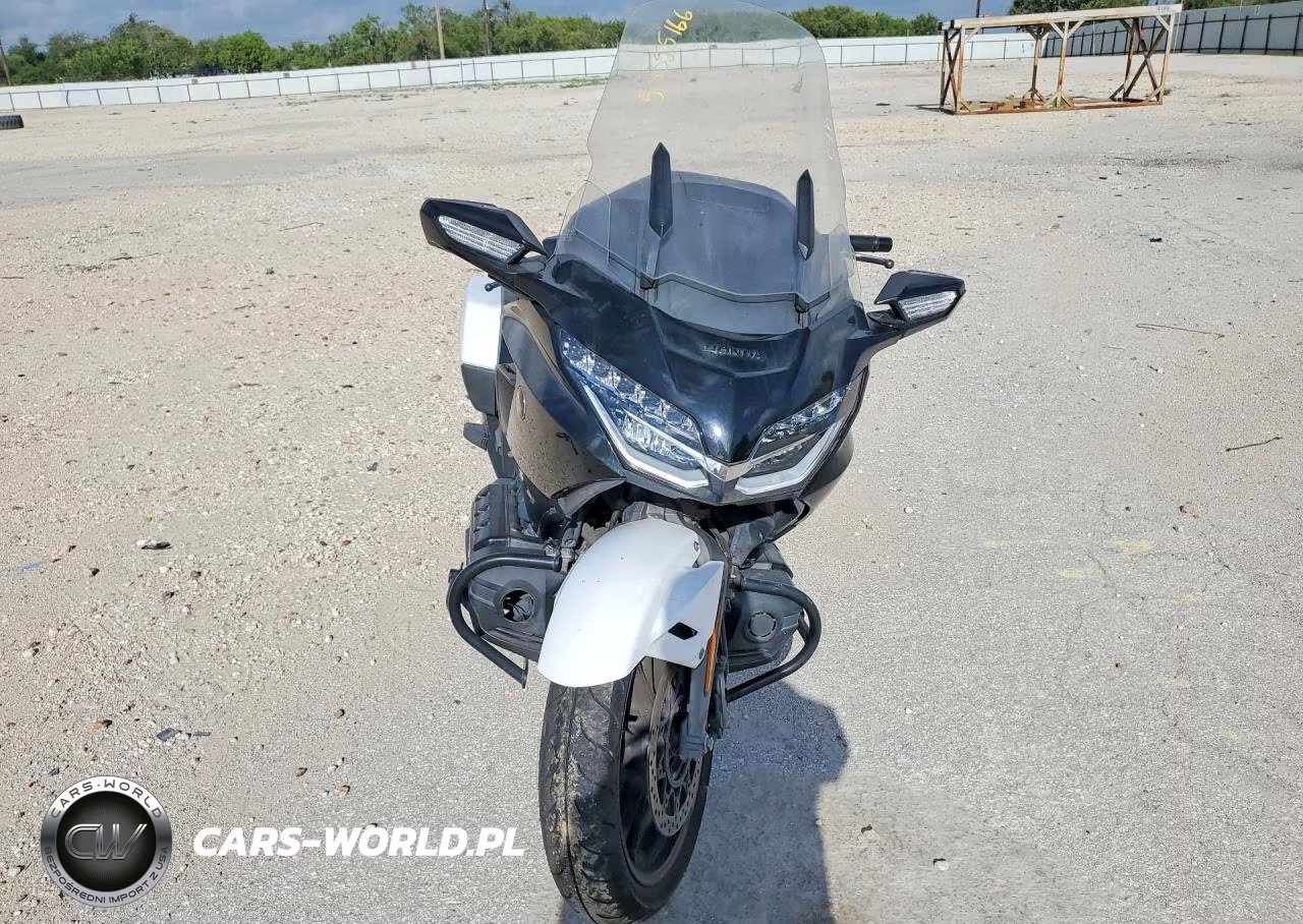 2020 Honda Gl1800 B VIN:JH2SC7916LK200045 - 2