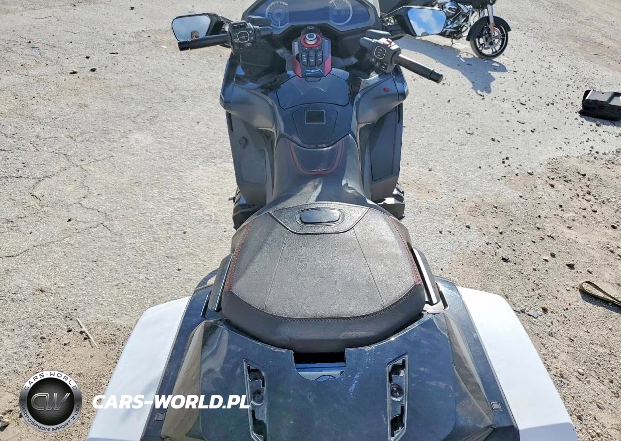 2020 Honda Gl1800 B VIN:JH2SC7916LK200045 - 6