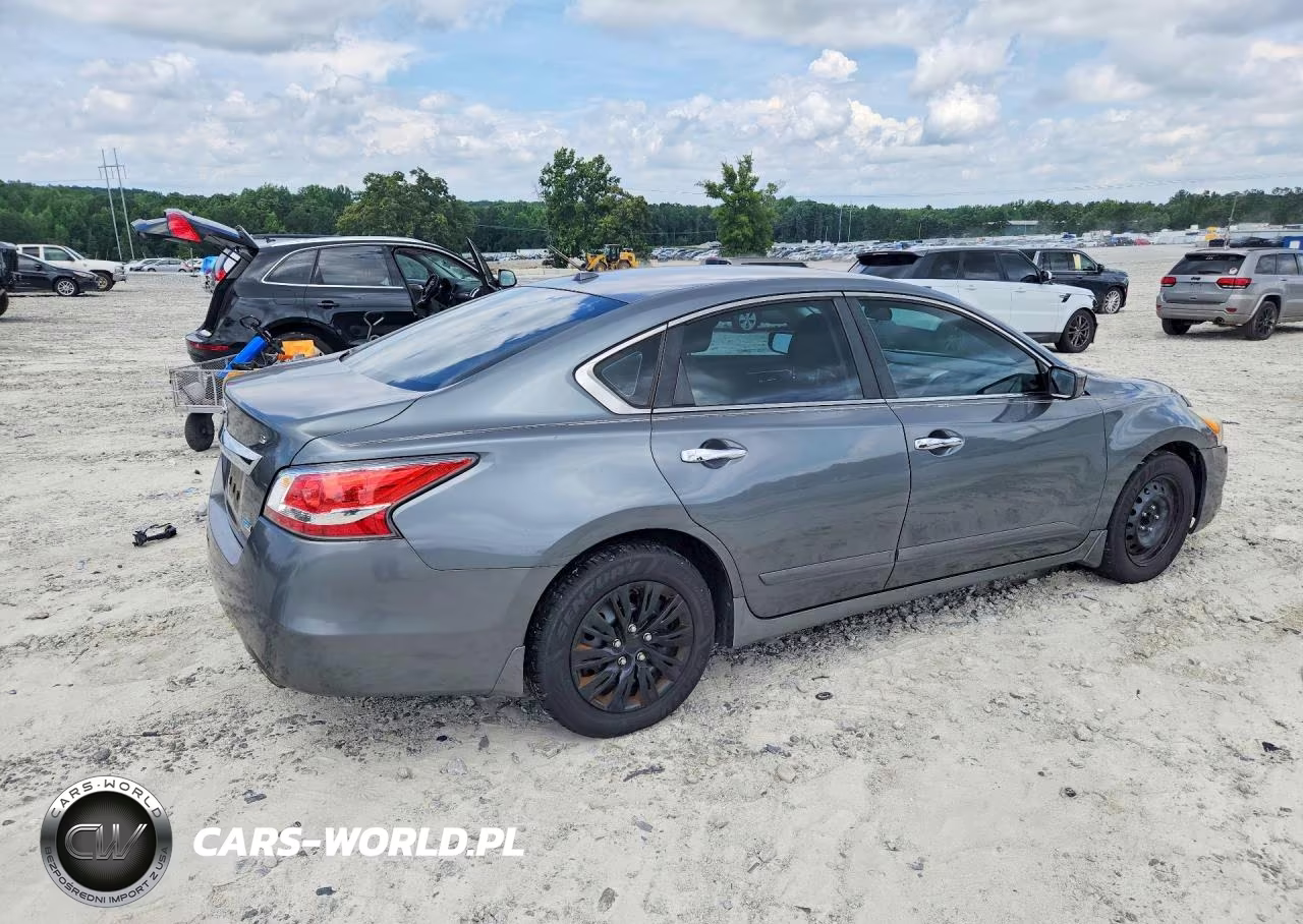 2014 Nissan Altima 2.5 S VIN:1N4AL3AP7EN361394 - 3