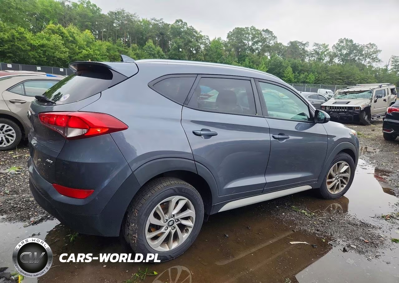 2018 Hyundai Tucson Sel VIN:KM8J3CA40JU731578 - 3