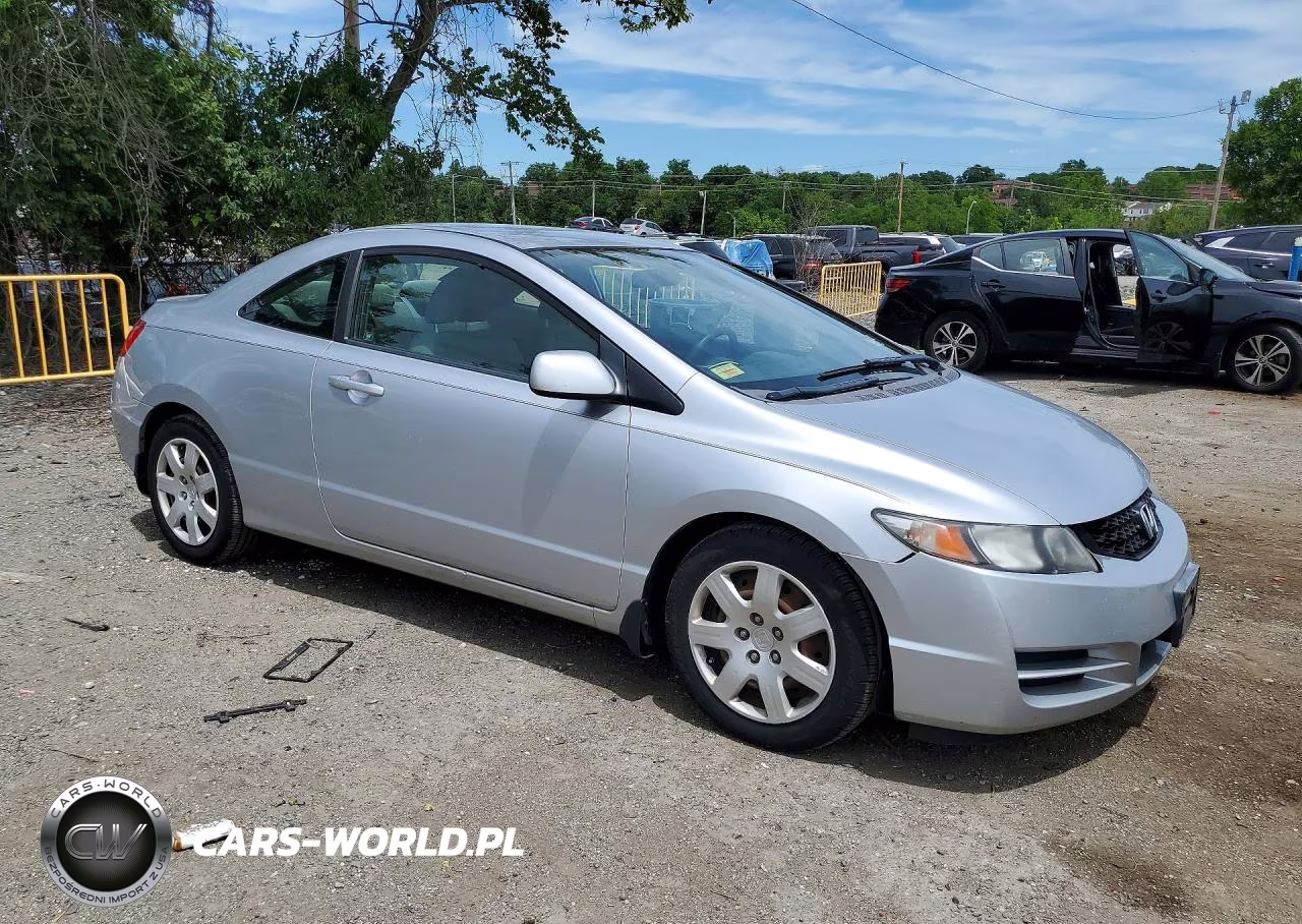 2009 Honda Civic Lx VIN:2HGFG12639H529188 - 4