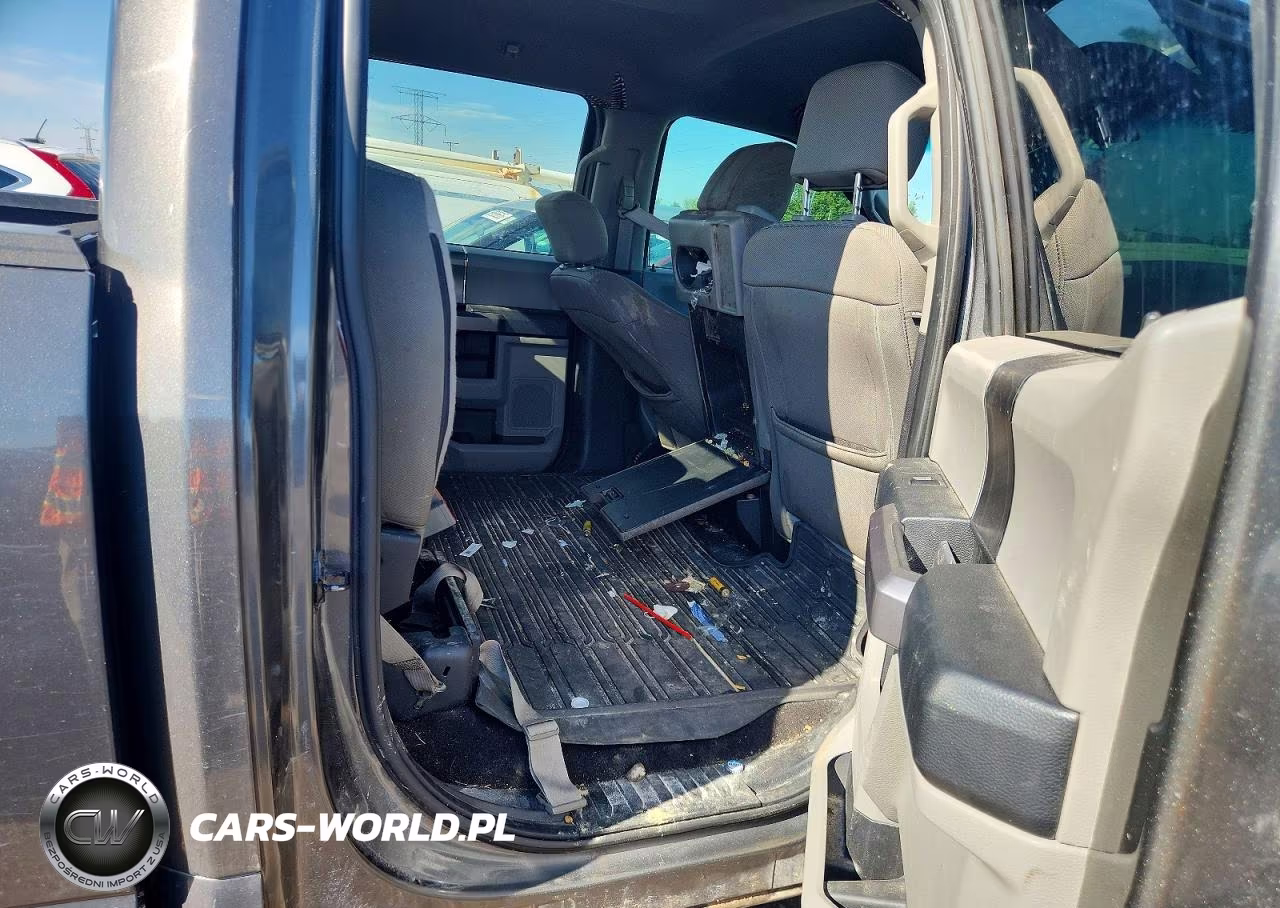2018 Ford F150 Supercrew VIN:1FTFW1E55JKE98933 - 10