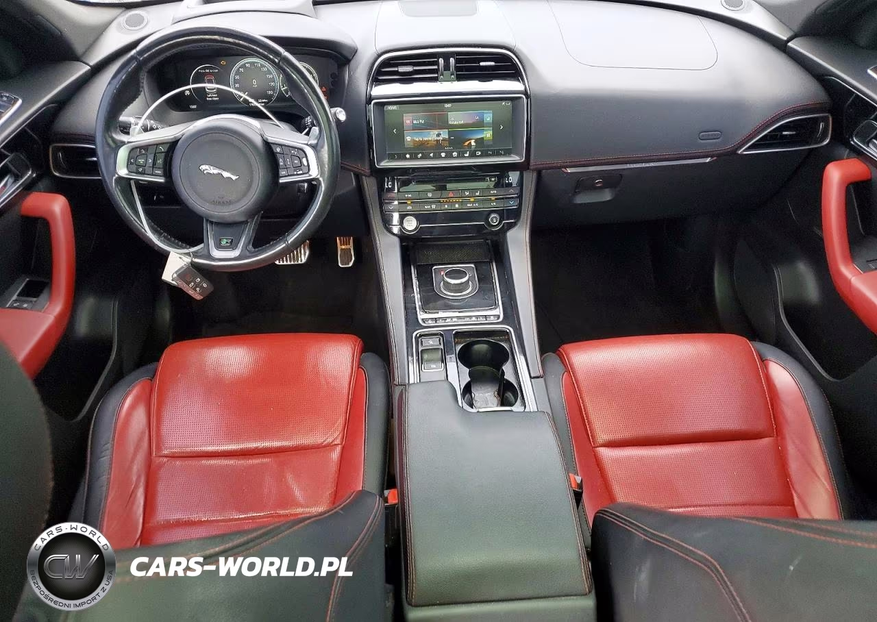2018 Jaguar F-Pace R - Sport VIN:SADCL2FX8JA262689 - 8