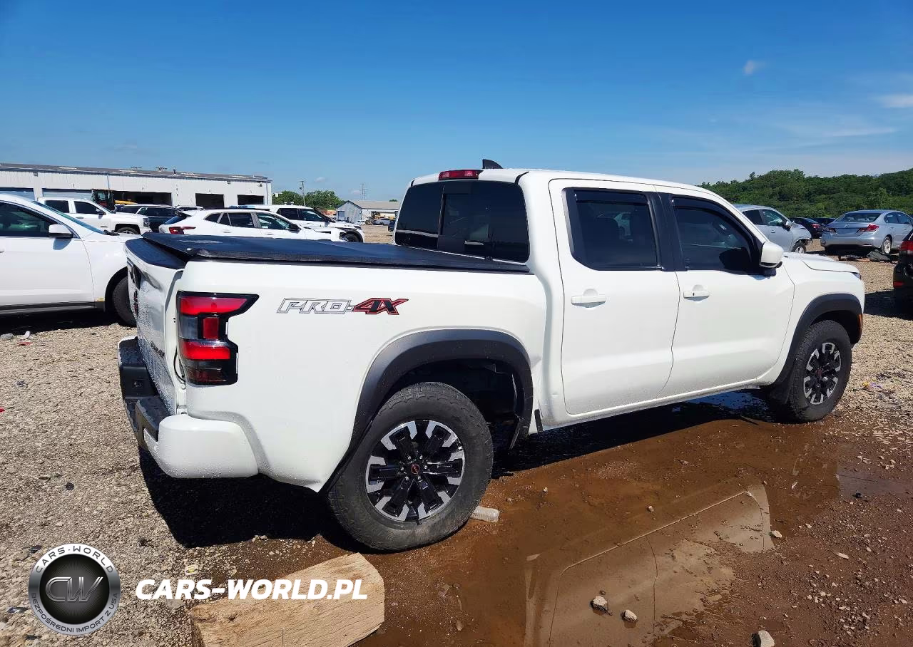 2024 Nissan Frontier Pro-4X VIN:1N6ED1EK6RN659319 - 3